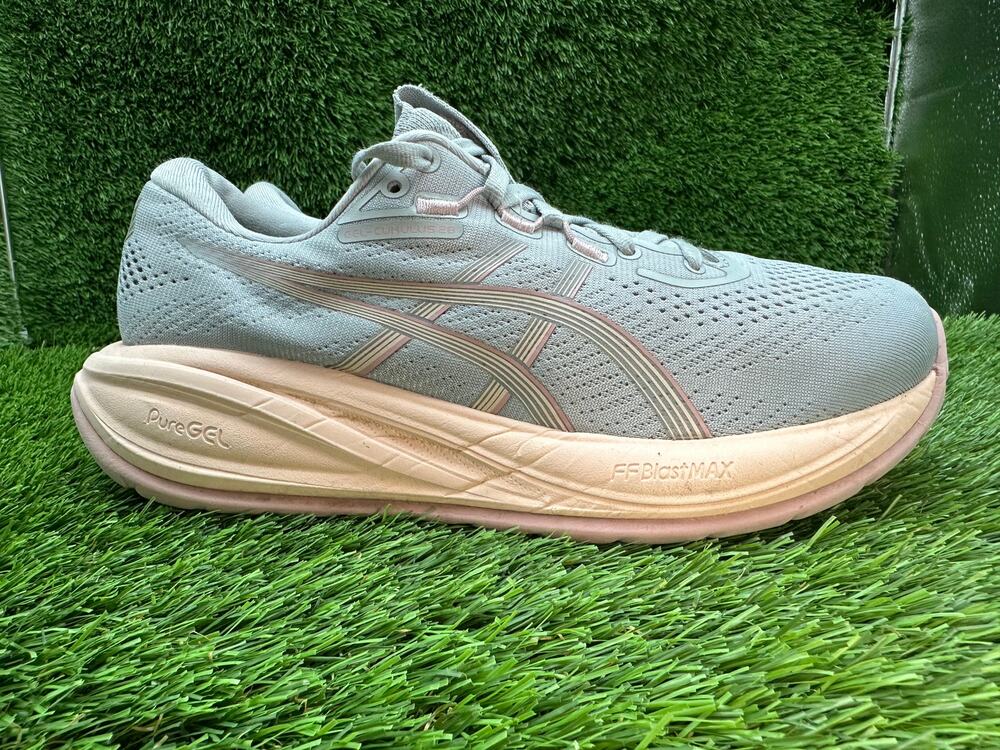 Asics Gel-Cumulus 28 1012B916 Athletic Sneaker Women 7 Blue Mesh Training Sports